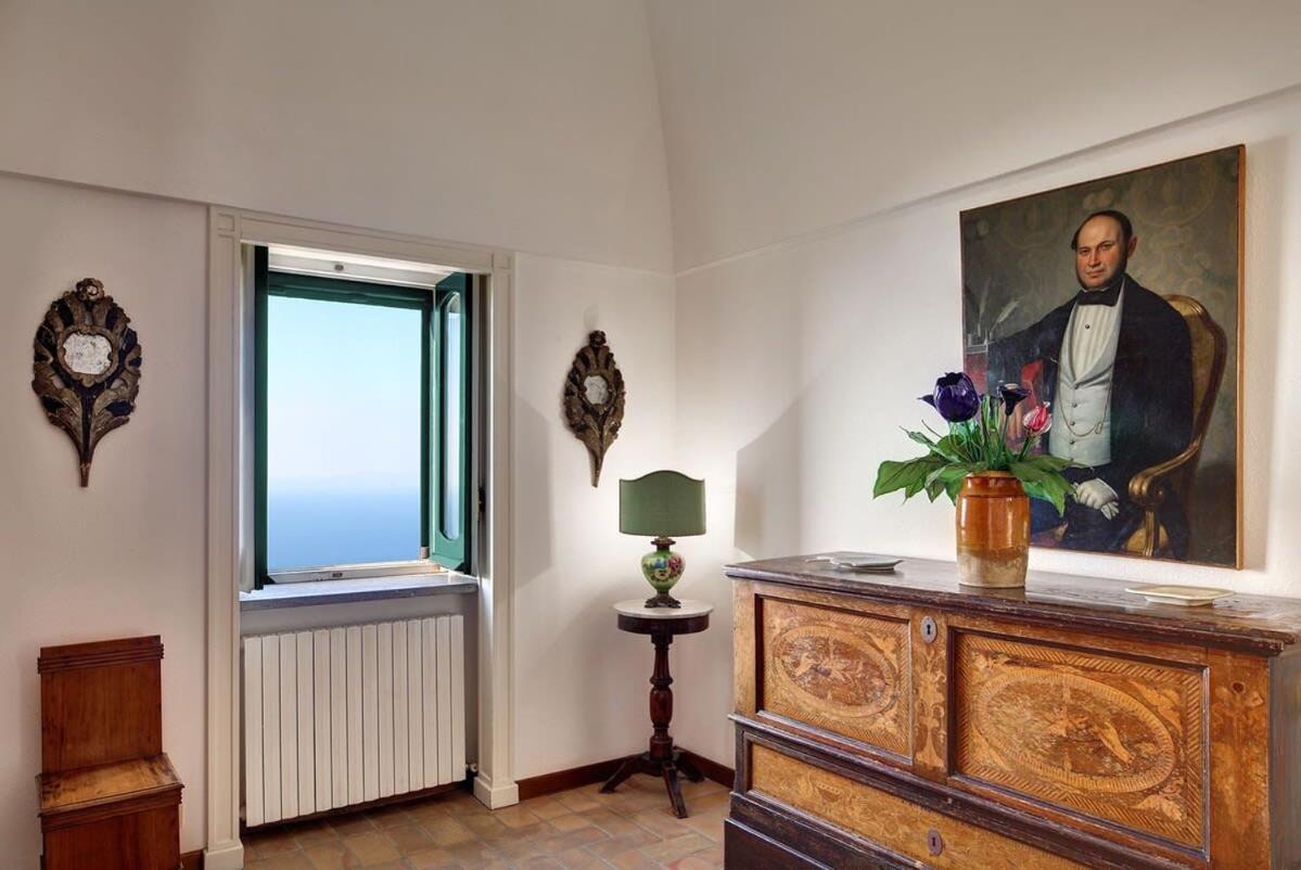 Fondo Turiello Villa Gardens Pool And Guest Services 마사루브렌세 외부 사진