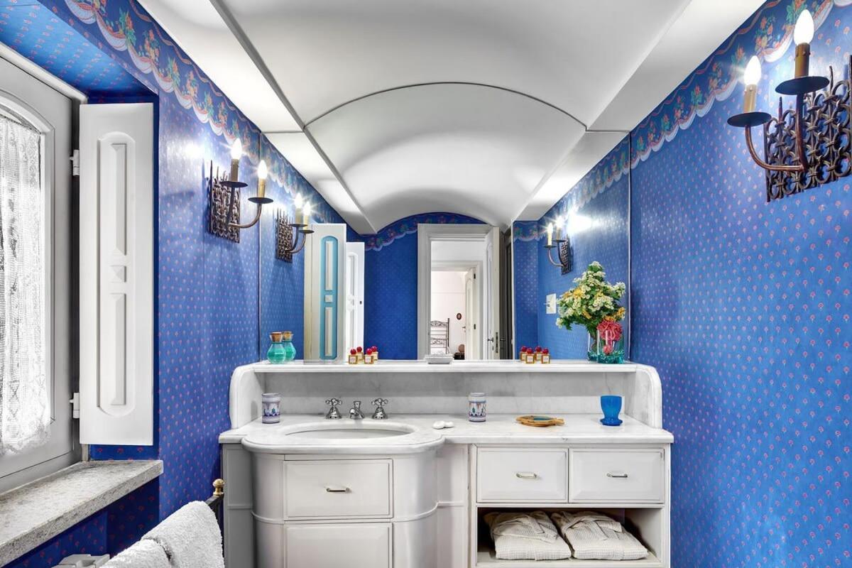 Fondo Turiello Villa Gardens Pool And Guest Services 마사루브렌세 외부 사진